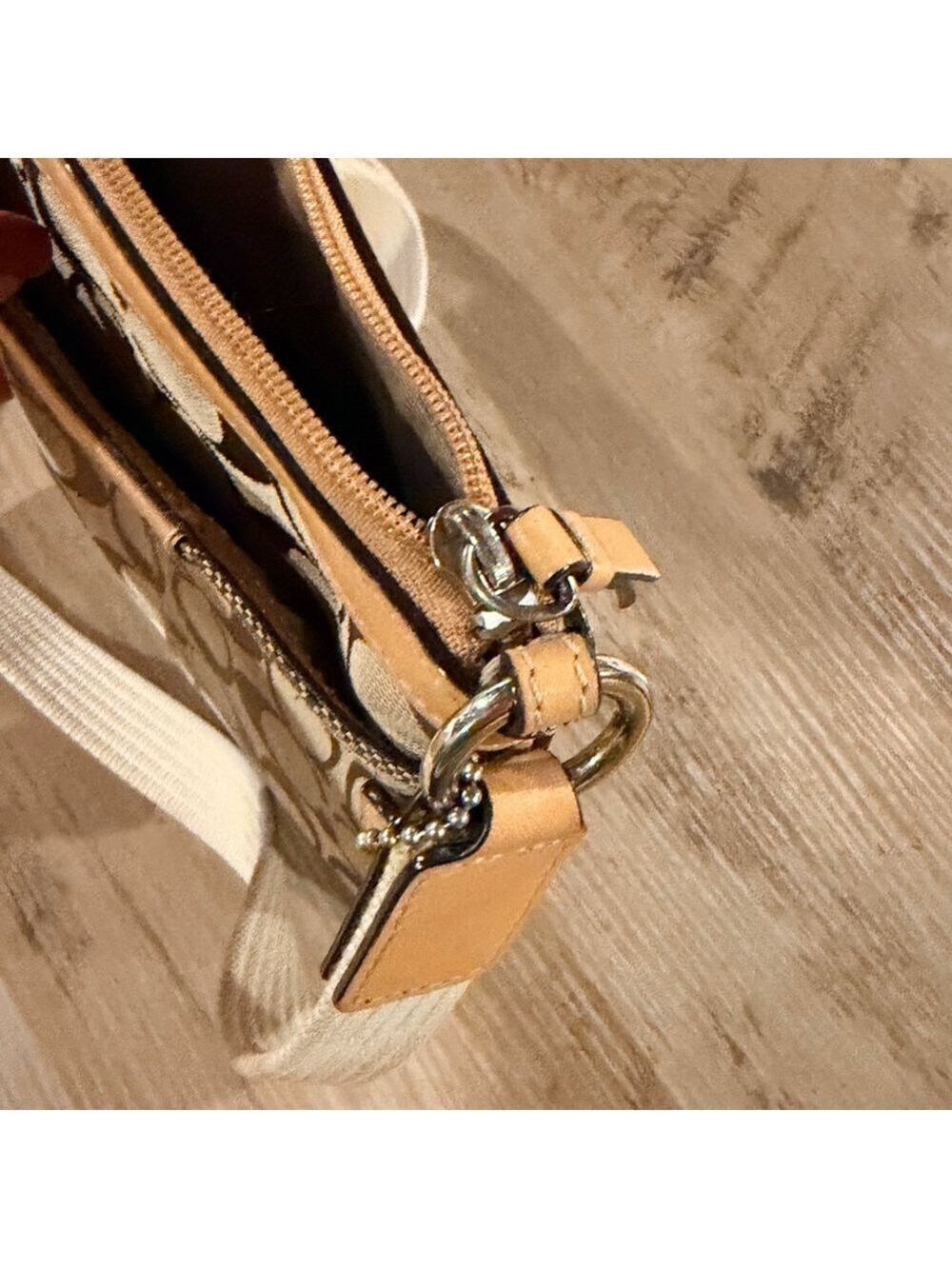 Coach Signature Crossbody Bag Beige and Brown - Picture 9 of 12